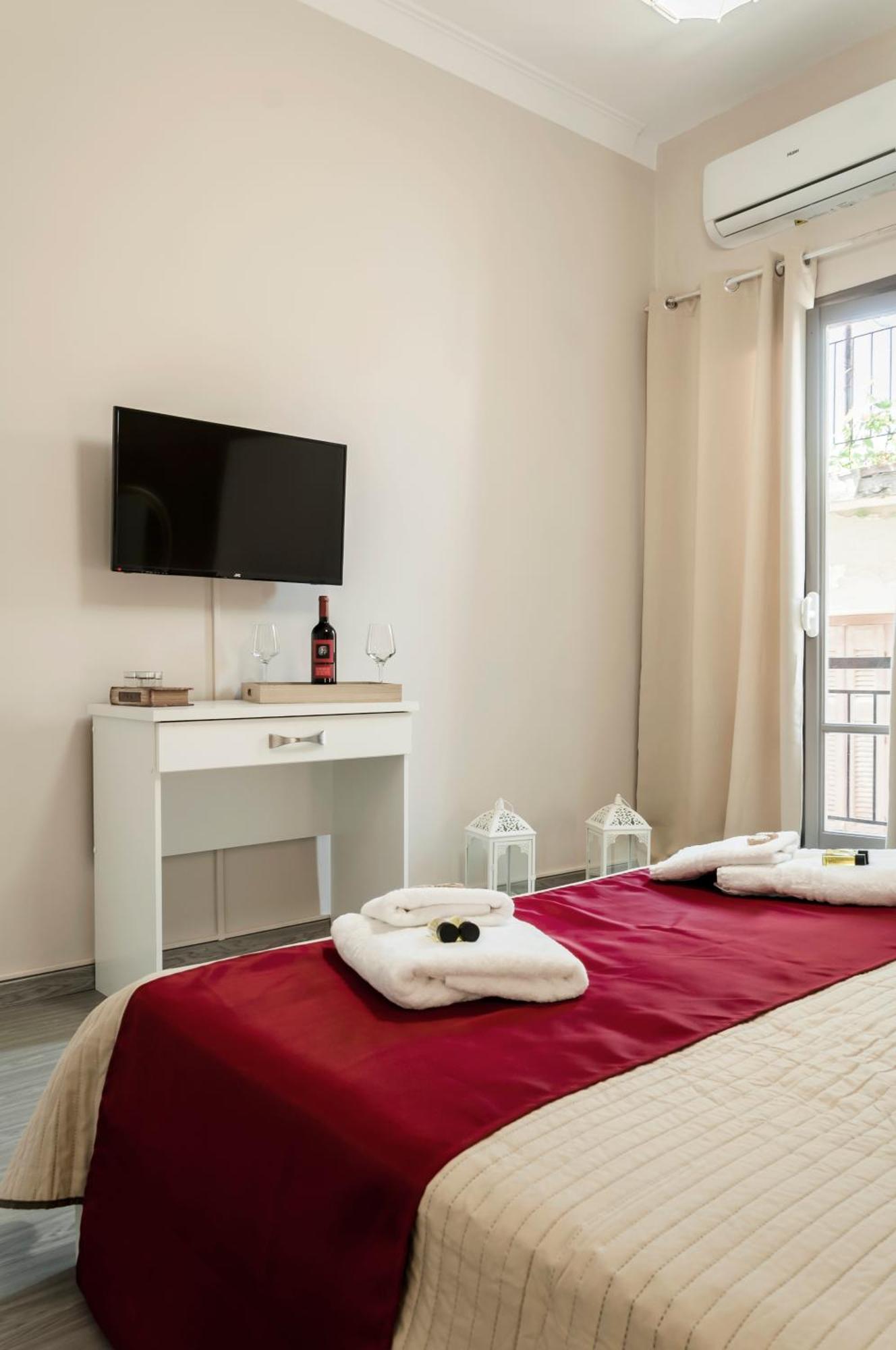 Sophia'S Castle View Apartment Ханя Екстериор снимка