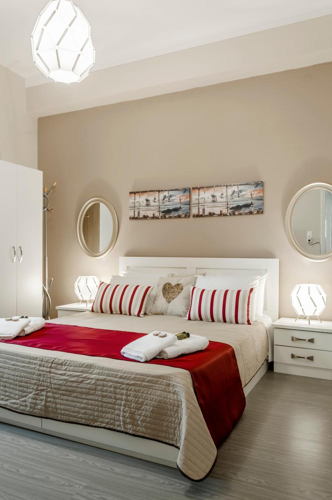 Sophia'S Castle View Apartment Ханя Екстериор снимка