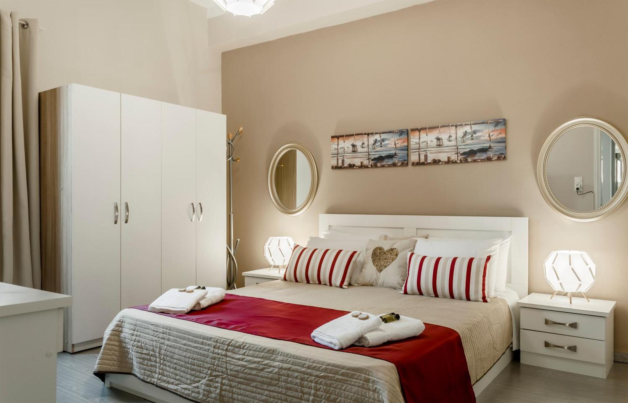 Sophia'S Castle View Apartment Ханя Екстериор снимка