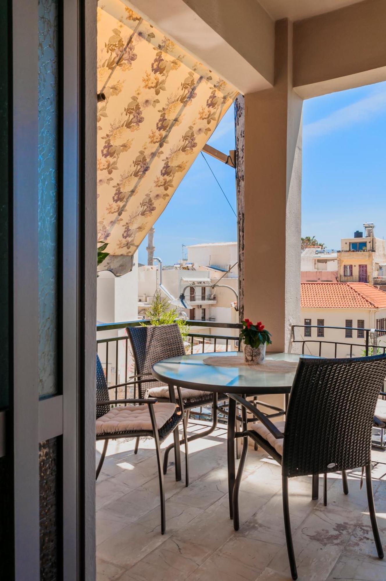 Sophia'S Castle View Apartment Ханя Екстериор снимка